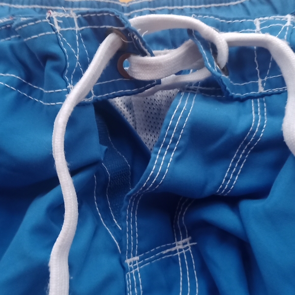 Medium Ocean Pacific black stripe blue swim trunks - Picture 5 of 12